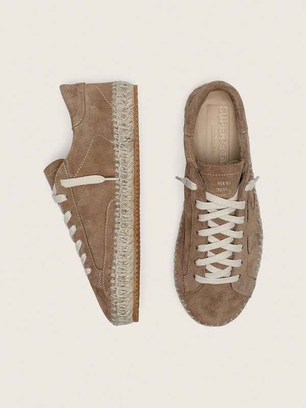 Women&rsquo;s Super-Star in tobacco suede with beige suede star and jute-effect foxing