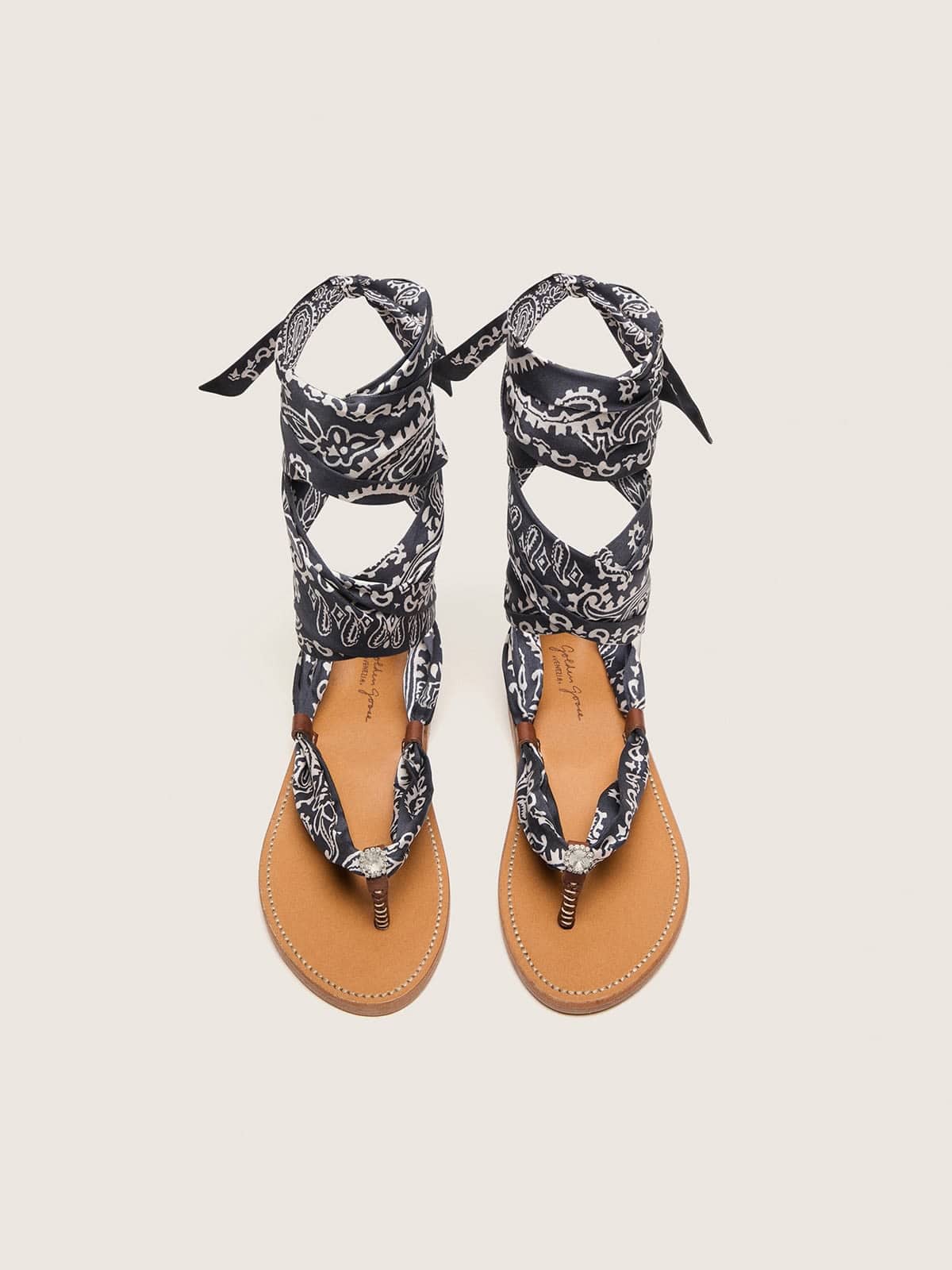 Golden Goose - Flache Damensandale mit dunkelblauem Paisleymuster und Schmuckdetail in 