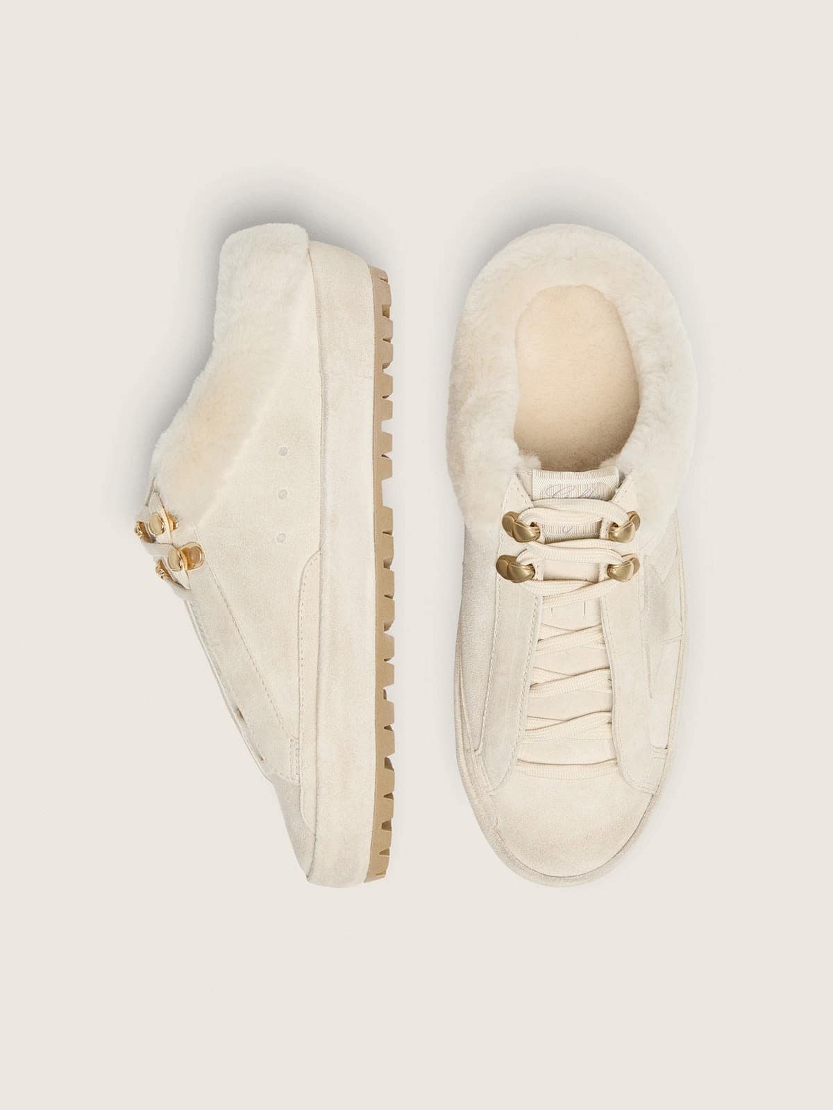 Golden Goose - Mules Super-Star de mujer de ante gris perla con estrella tono sobre tono in 
