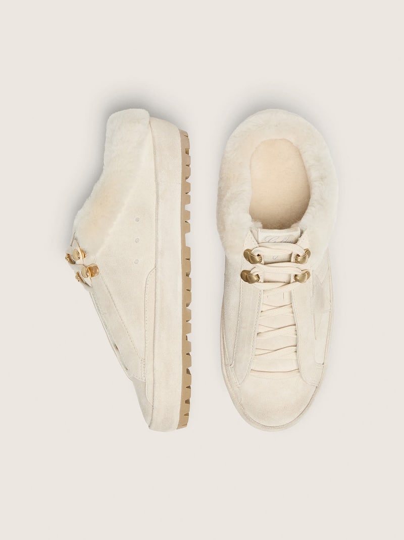 Golden Goose - Mules Super-Star femme en cuir velours gris nacr&eacute; avec &eacute;toile ton sur ton in 