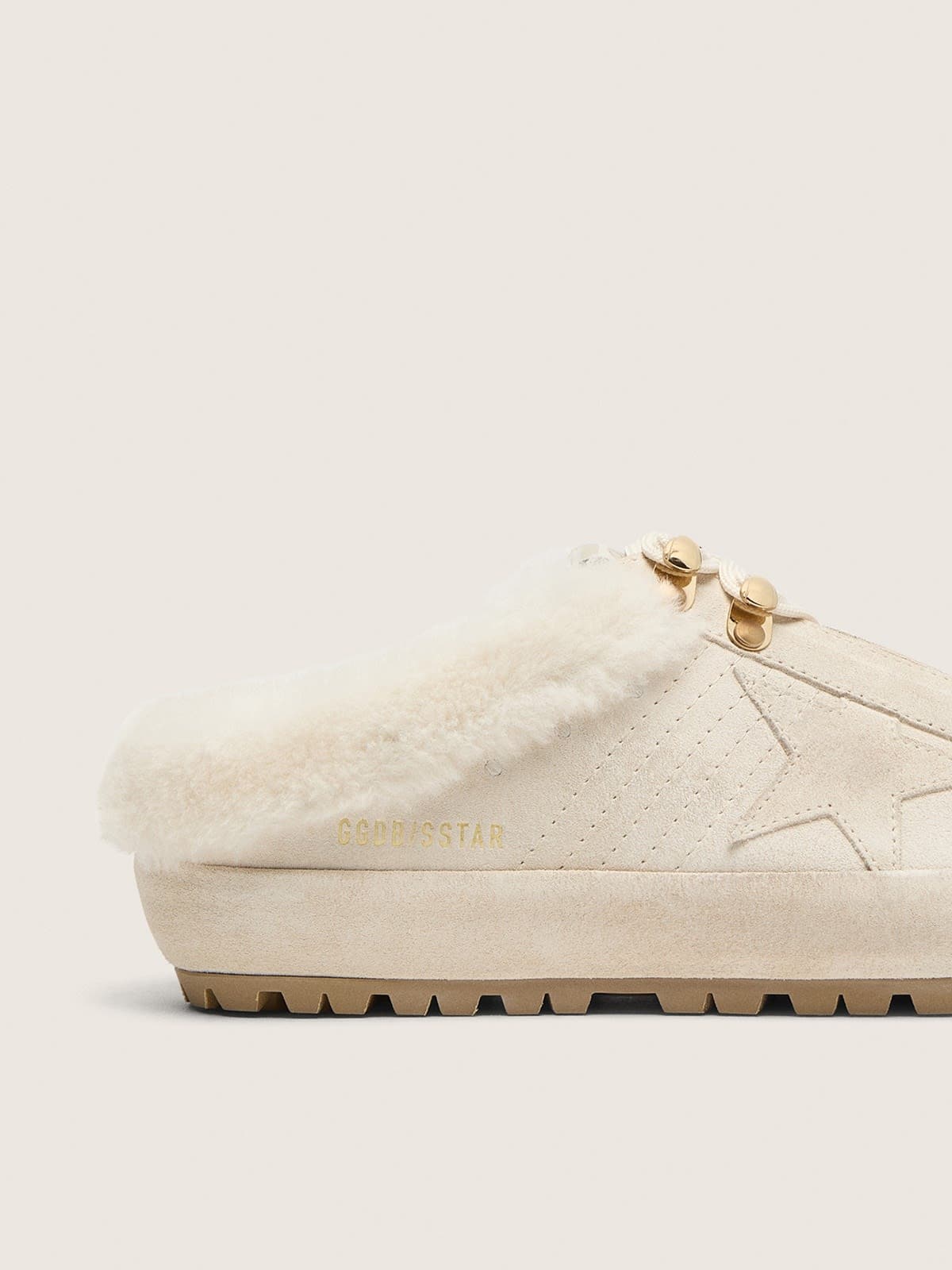Golden Goose Mules Super-Star de mujer de ante gris perla con estrella tono sobre tono Super-Star Sabot grey woman