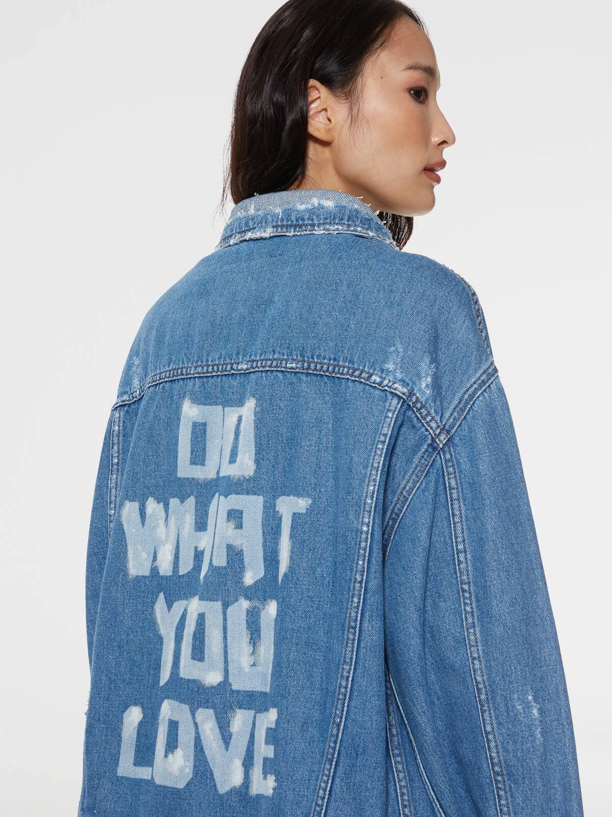 Golden Goose - Babette jacket in denim with contrasting lettering on the back in 