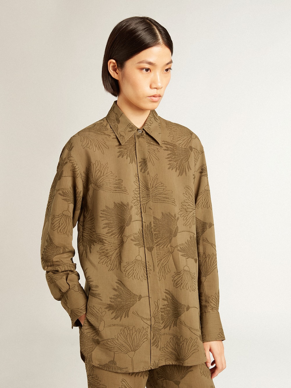 Golden Goose - Women's olive-colored viscose-cotton blend shirt with floral pattern in 