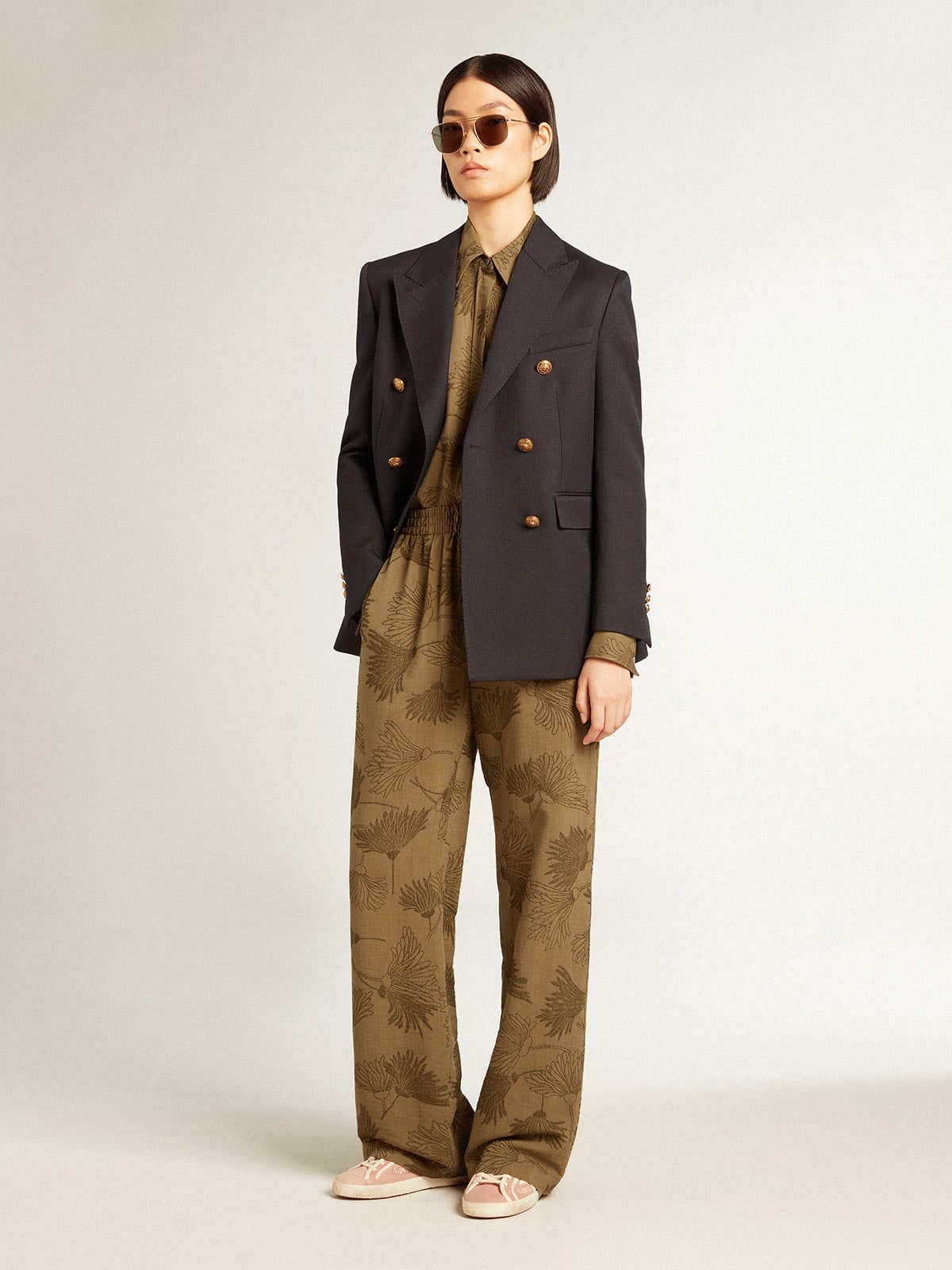 Golden Goose - Women's olive-colored viscose-cotton blend pants with floral pattern in 