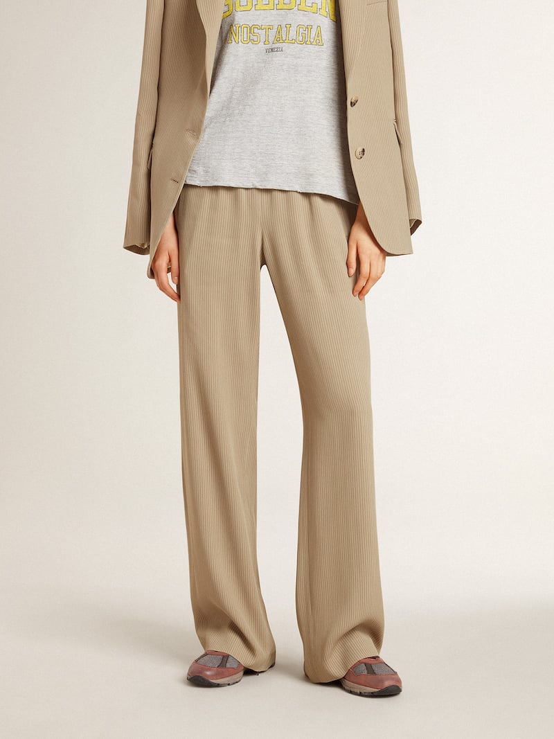 Golden Goose - Pantal&oacute;n jogger de mujer en color travertino in 