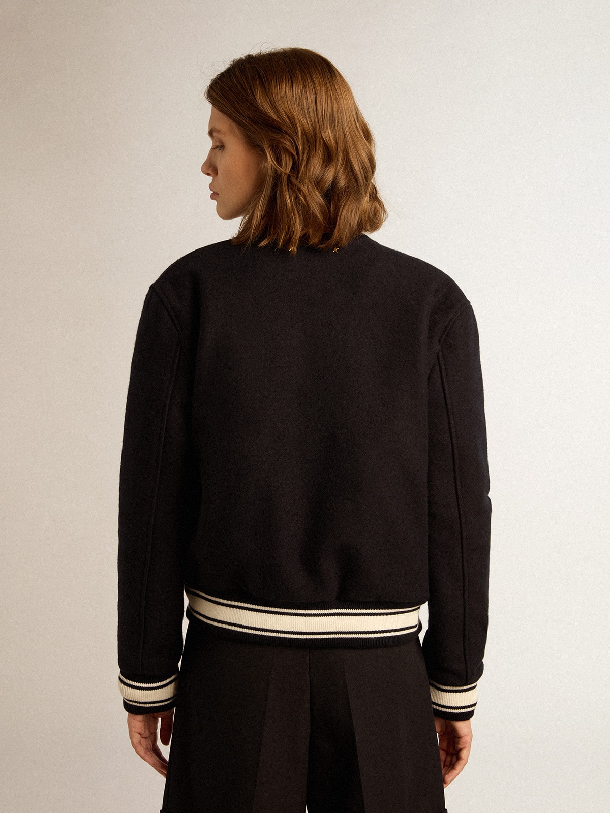 Golden Goose - Chaqueta bomber de lana azul oscuro con detalles en blanco para mujer in 