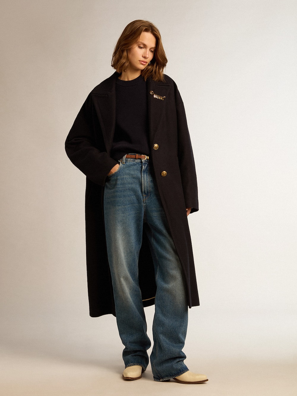 Golden Goose - Calça jeans feminina com lavagem média in 