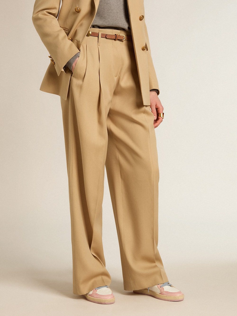 Golden Goose - Pantalón de mujer en gabardina de lana color arena in 