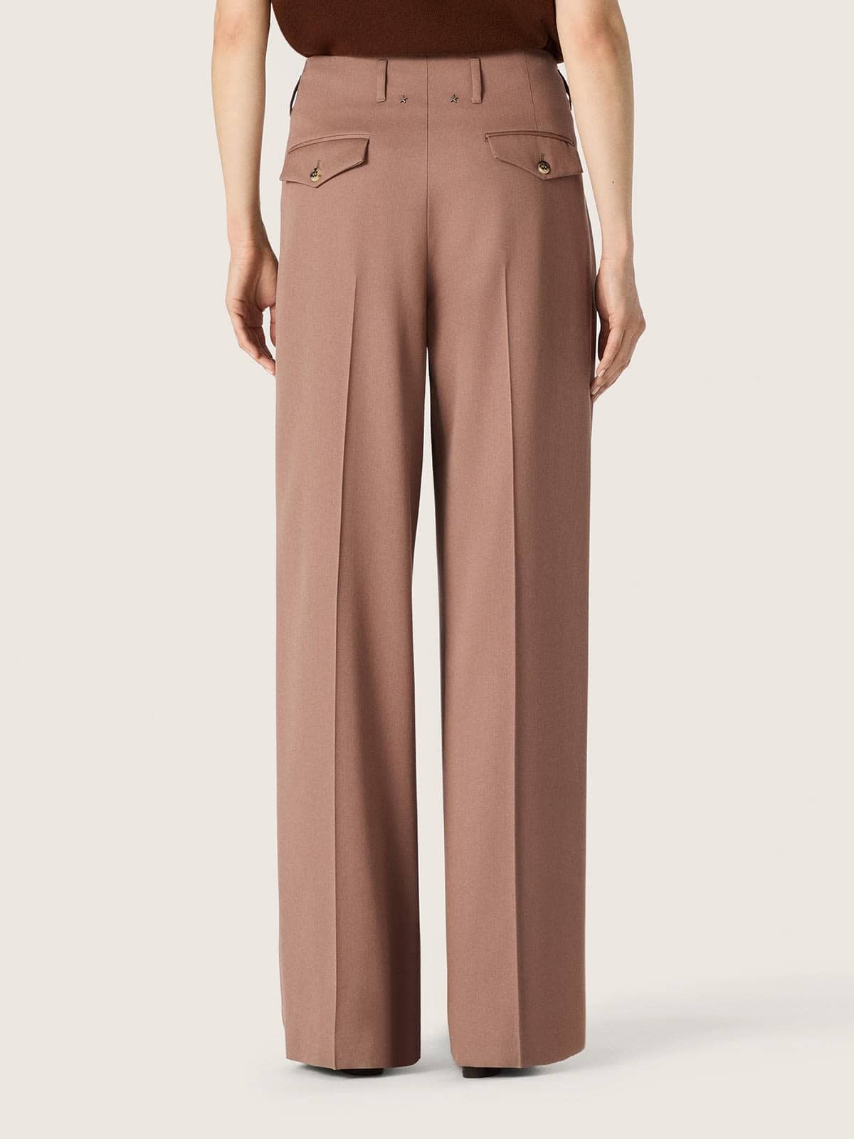 Golden Goose - Cal&ccedil;a feminina de l&atilde; rosa p&aacute;lido com perna larga in 