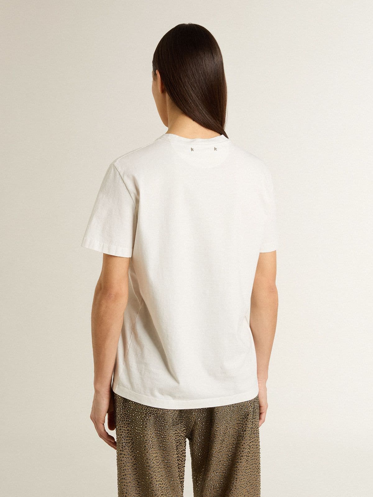 Golden Goose - T-shirt da donna bianca con stampa nera sul cuore in 