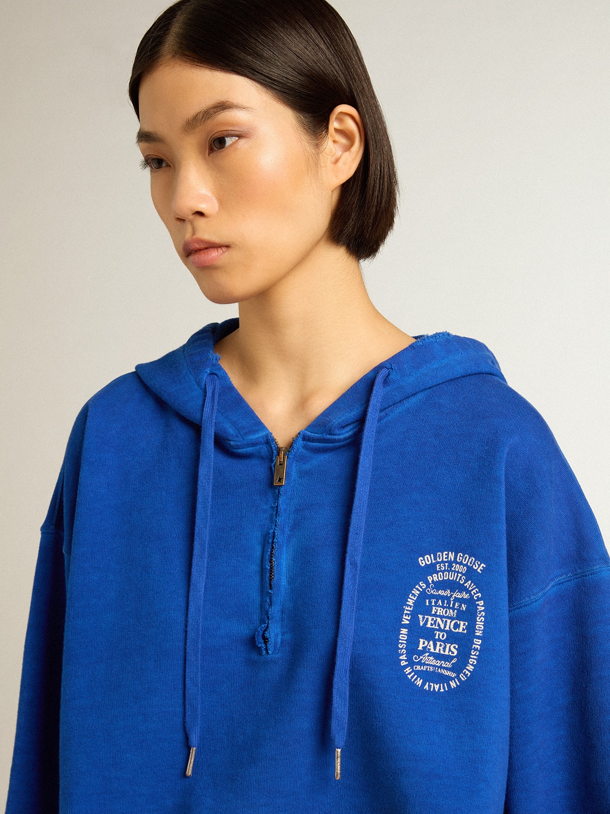 Golden Goose - Blue cropped sweatshirt with zip fastening and hood in 