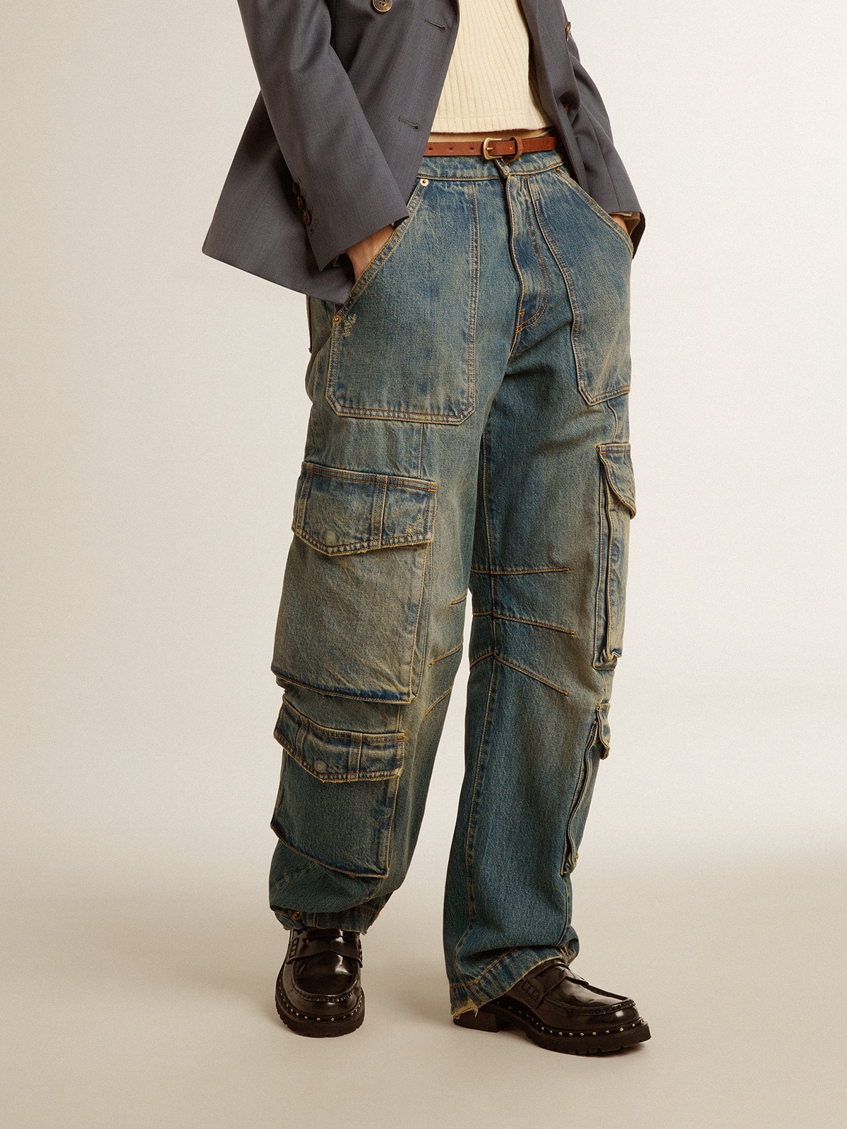 Golden Goose - Blue jeans with a distressed finish in 