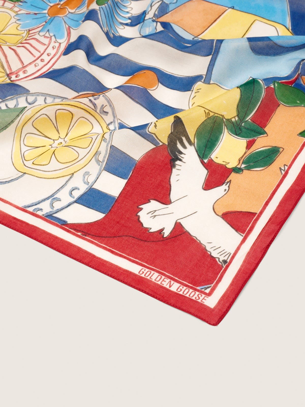 Golden Goose - Foulard en coton avec imprim&eacute; multicolore in 