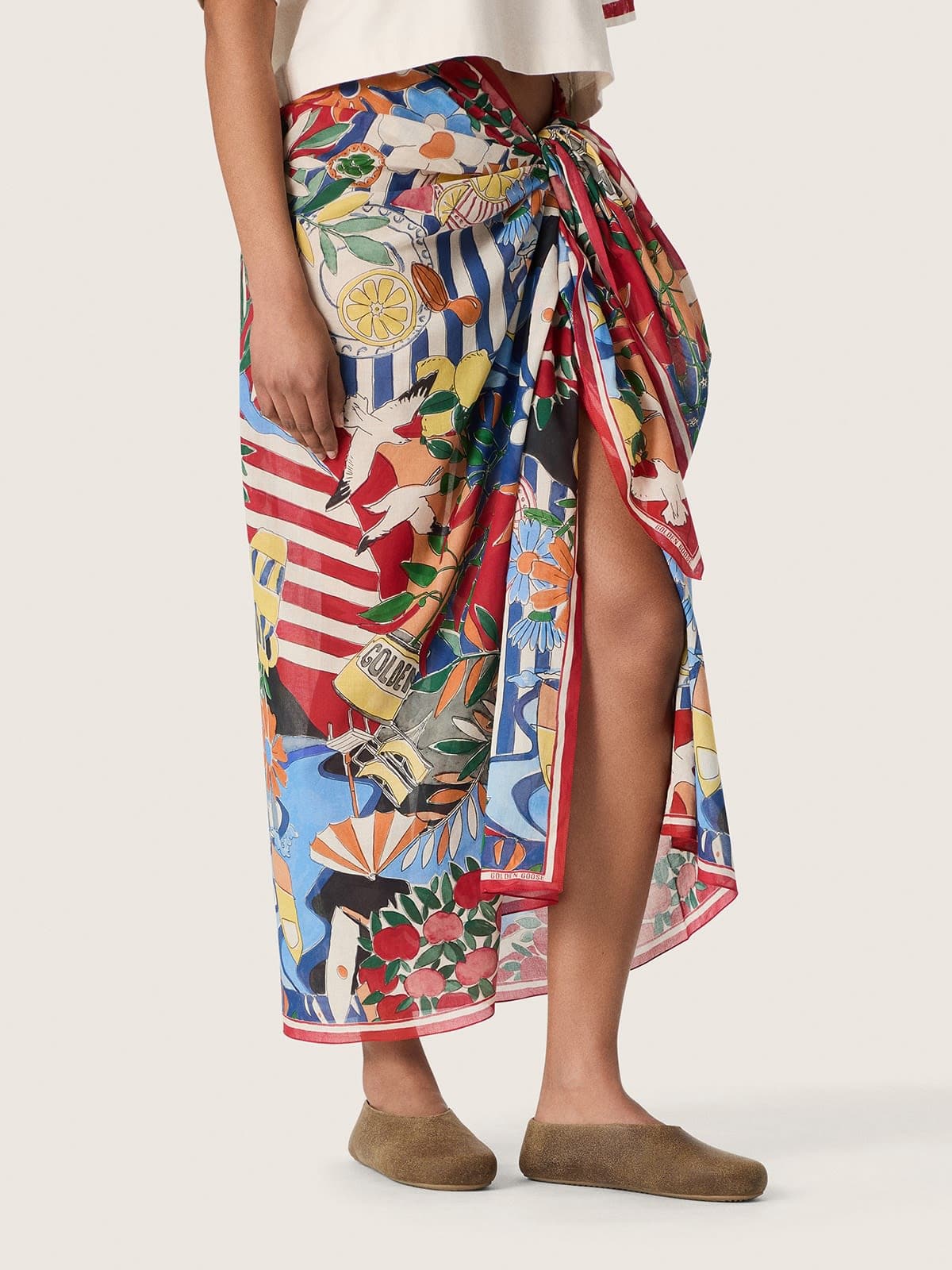 Golden Goose - Foulard en coton avec imprim&eacute; multicolore in 