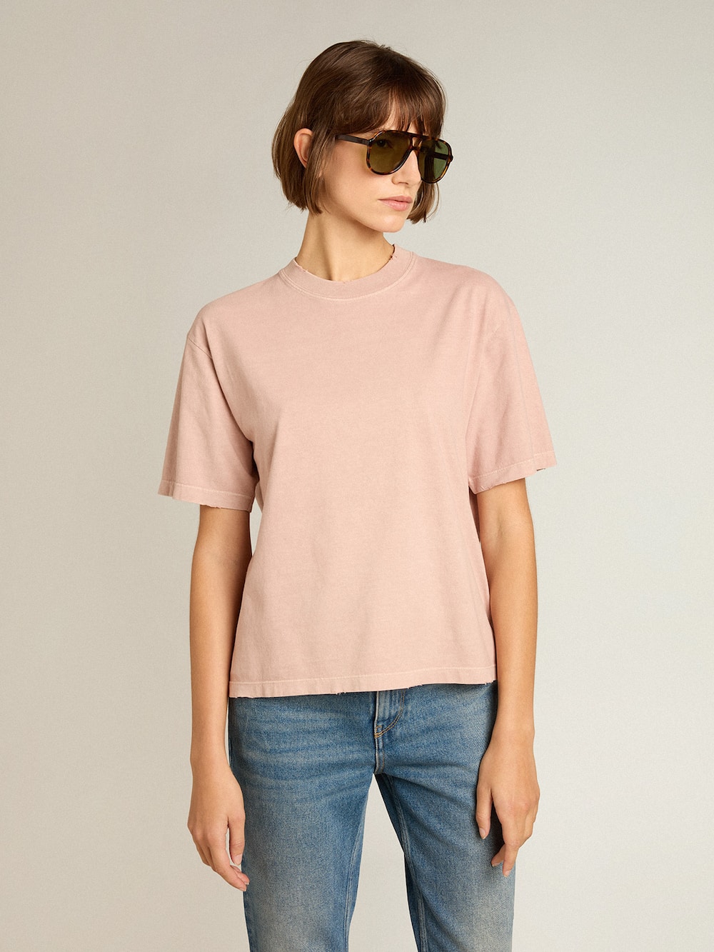 Golden Goose - Powder-pink T-shirt with reverse logo on the back - Boxy fit in 
