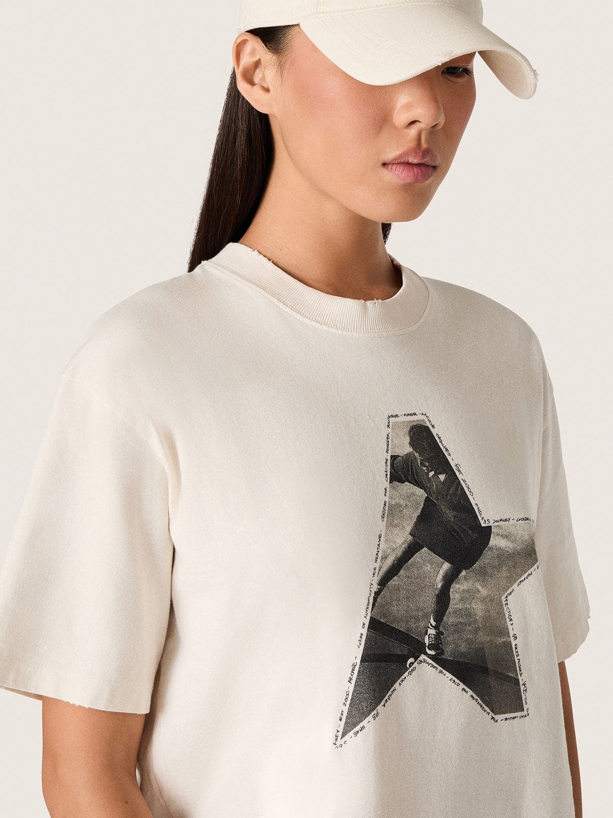 Golden Goose - Damen-T-Shirt aus wei&szlig;em Baumwolljersey mit Sternprint in 