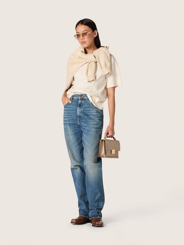 Golden Goose - Star unisex T-shirt in white cotton with all-over gradient crystals and print on the back in 