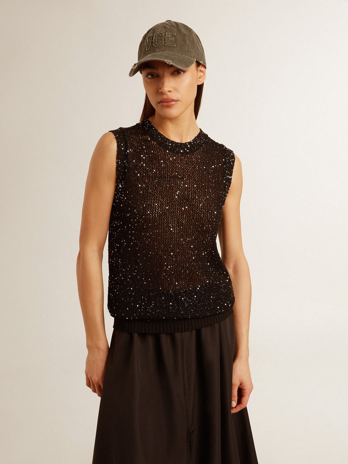 Golden Goose - Top in maglia a rete nero con paillettes e dettagli a contrasto in 