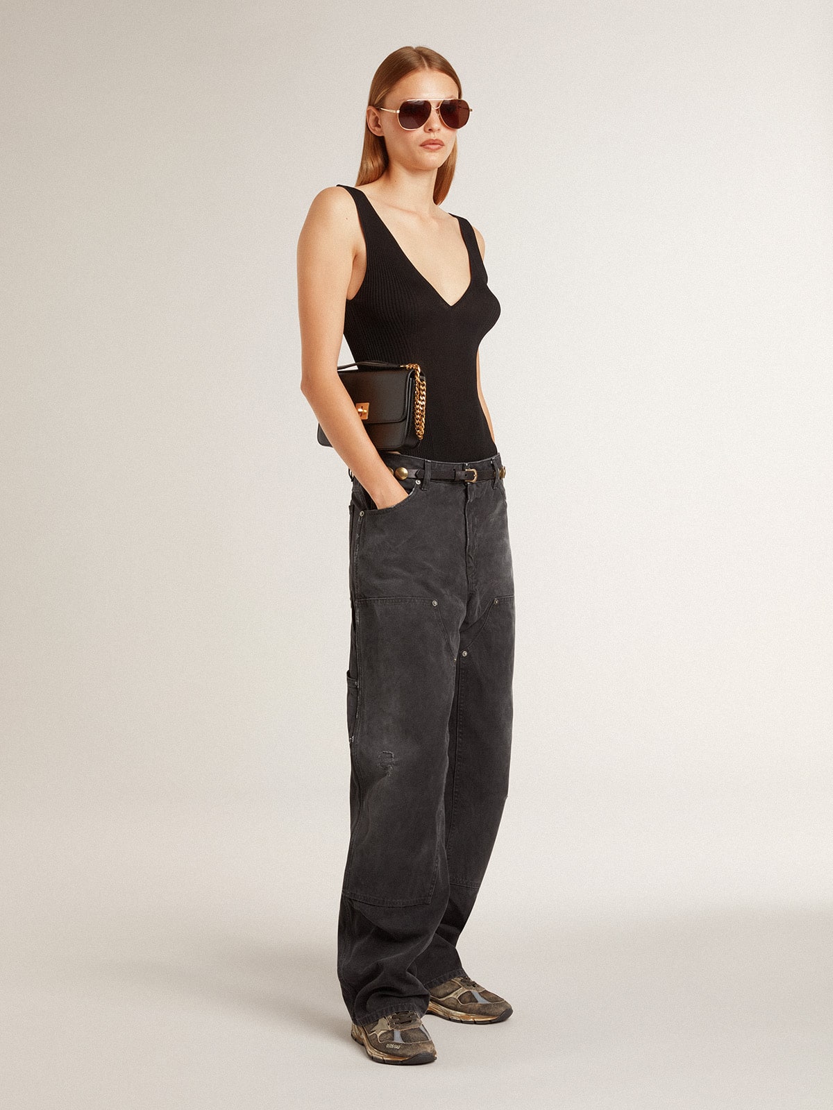 デニム・ジーパン Golden Goose JEANS (GWP01942P001921) Women's distressed black cotton jeans with front patches