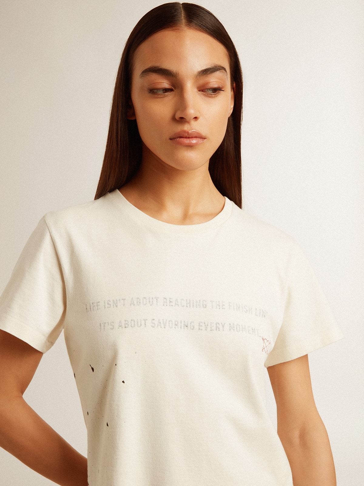 Golden Goose - Women's aged white cotton T-shirt with print and embroidery in 