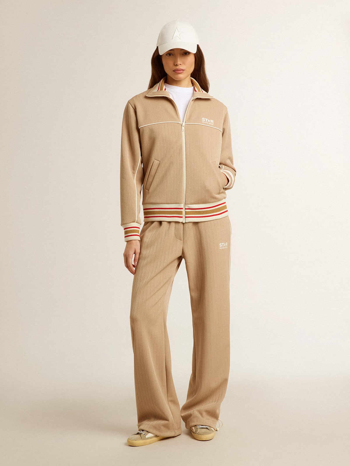 Golden Goose - Pantalón jogger de mujer de color beige claro con logotipo blanco in 