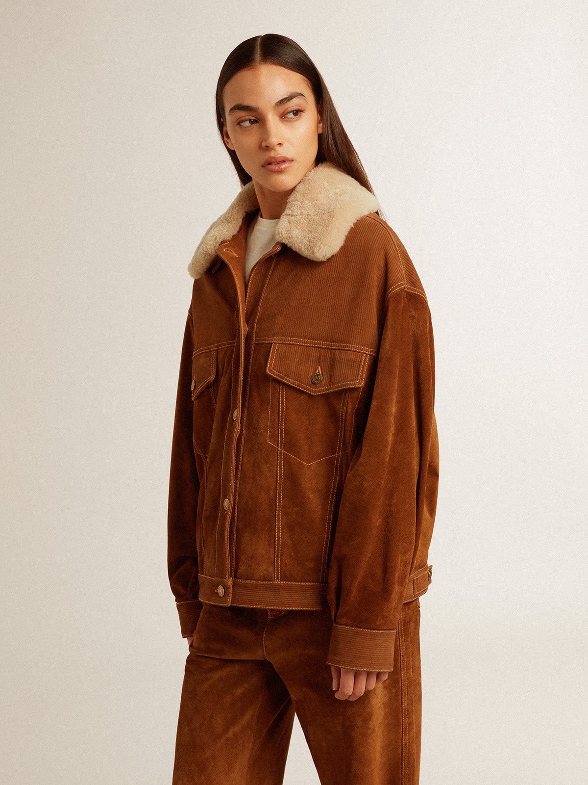 Golden Goose - Women's jacket in tobacco-colored split leather with a shearling collar in 