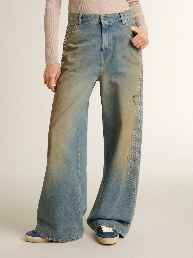 Golden Goose - Jean boyfriend pour femme au d&eacute;lavage couleur sable effet us&eacute; avec cabochons in 