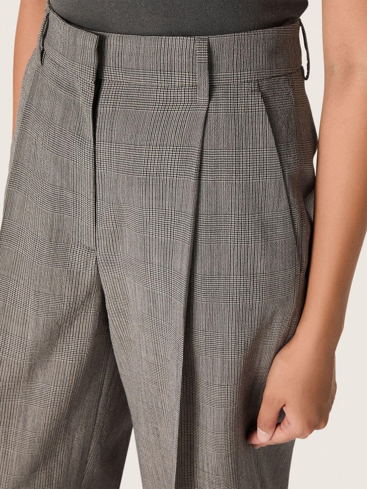 Golden Goose - Oversize-Damenhose mit grauem Prince-of-Wales-Dessin in 