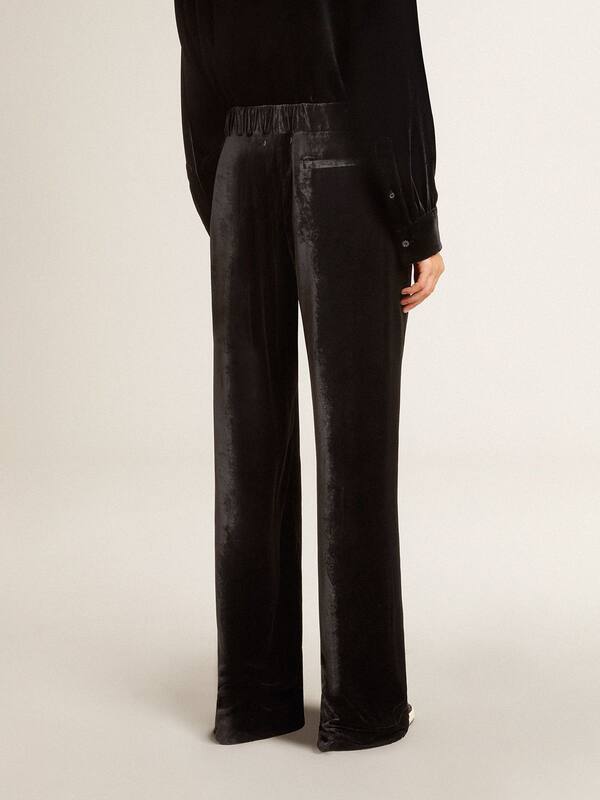 Golden Goose - Black velvet-effect pants in 
