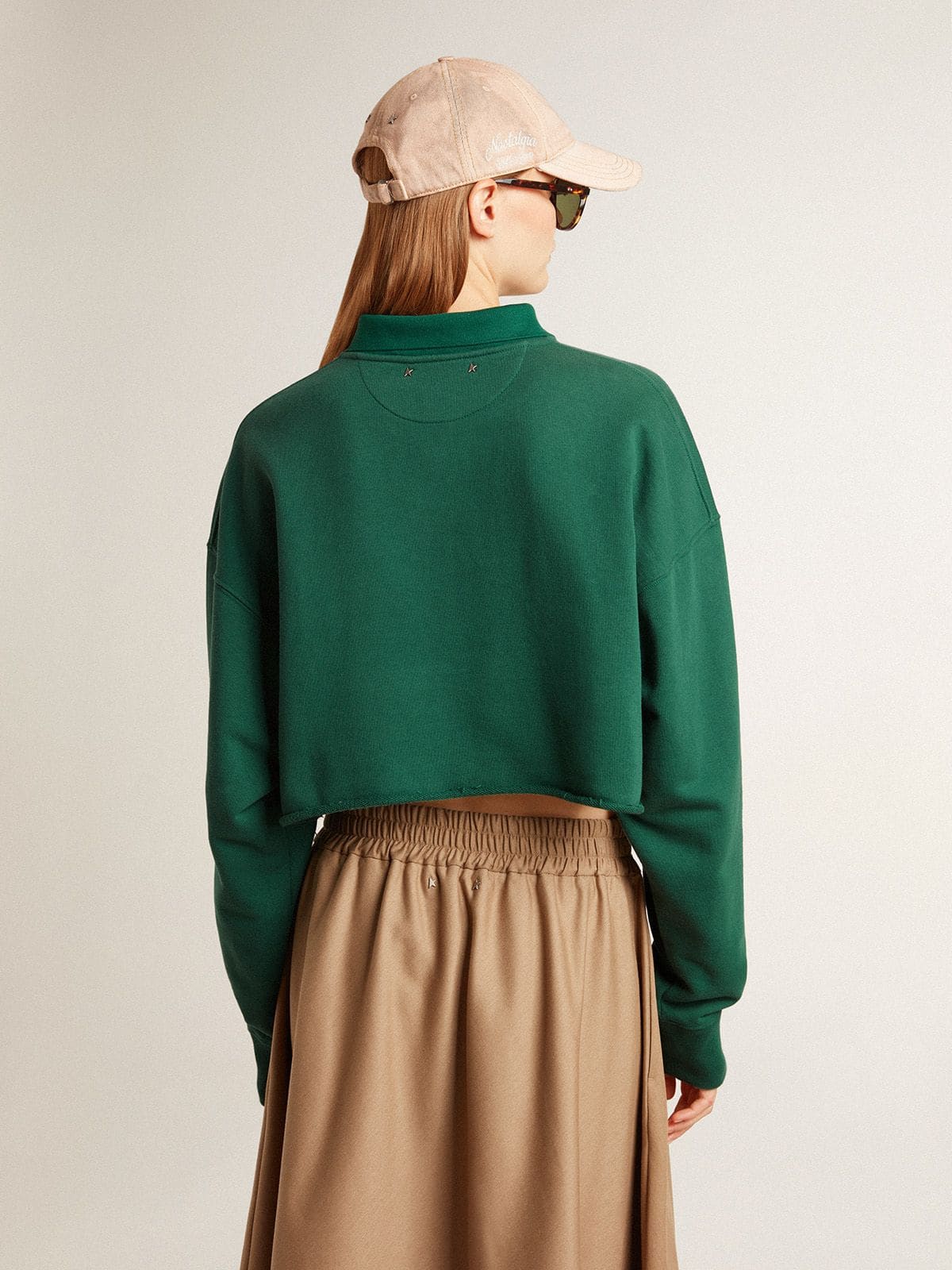 Tシャツ・カットソー GOLDEN GOOSE Woman Polo Shirt Green GWP02200P00188835913 Women's green cropped polo sweatshirt with print