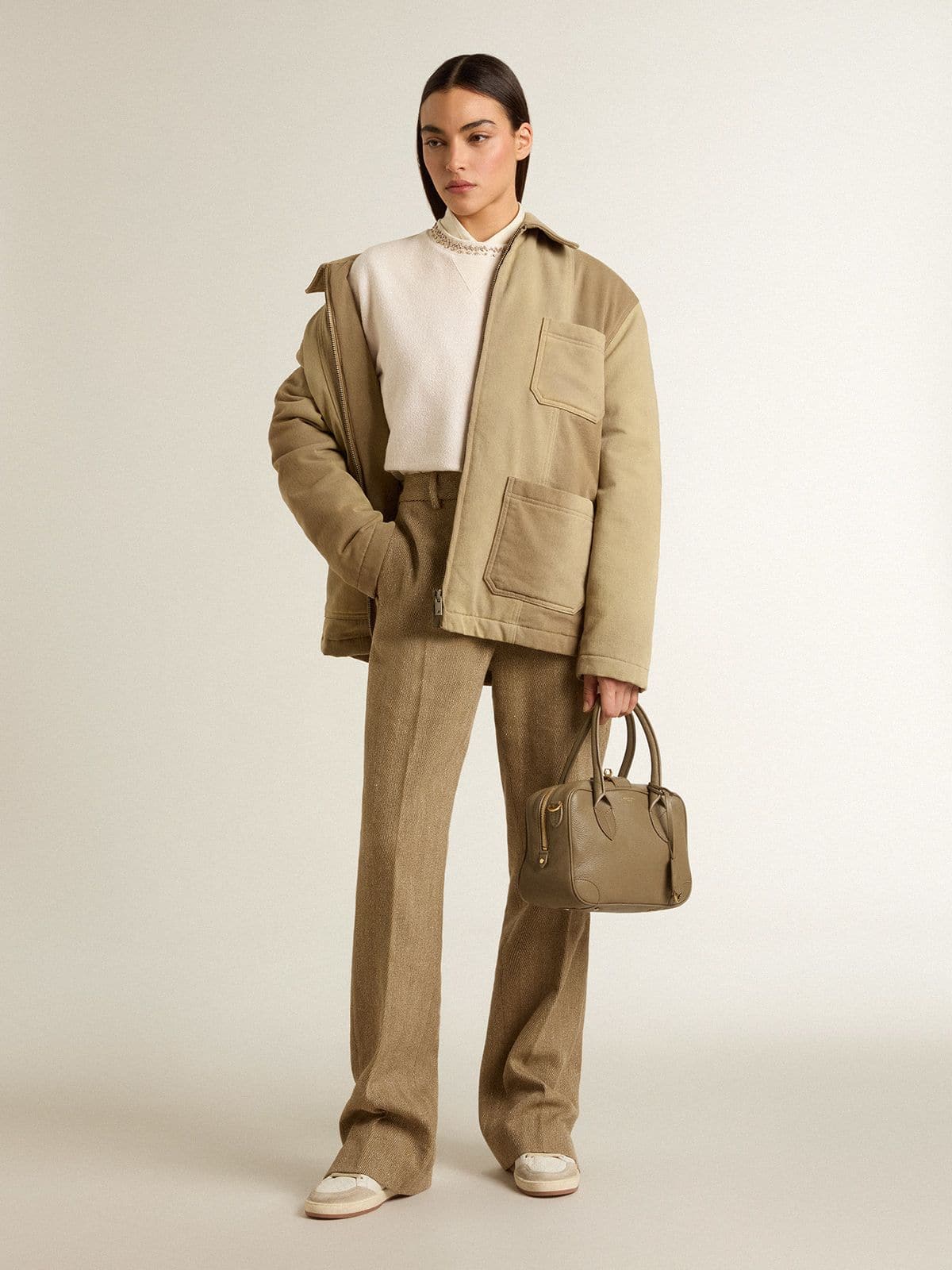 Golden Goose - Felpa da donna cropped in cotone color panna con cristalli sul davanti in 