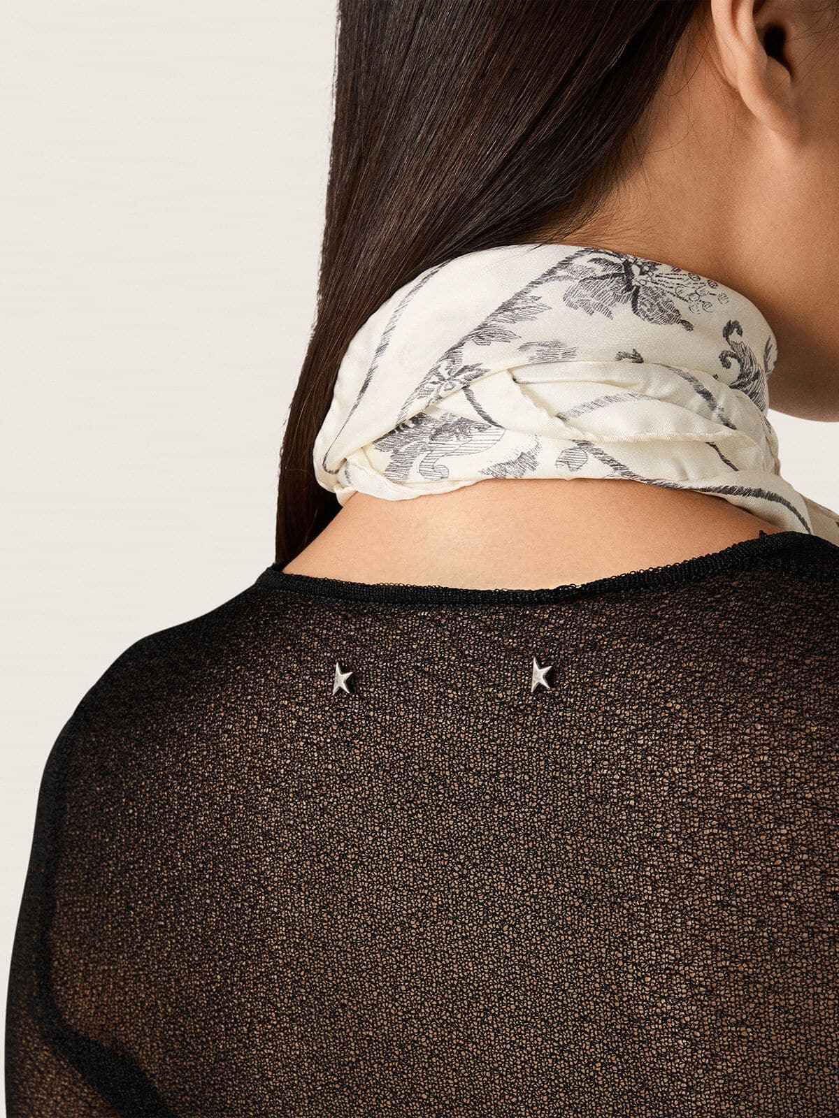 Golden Goose - Women's crew-neck sweater with black floral jacquard pattern in 