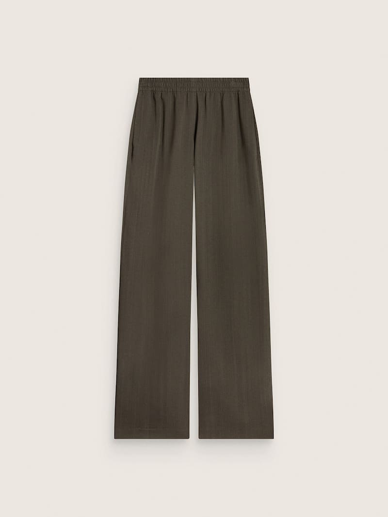 Pantal&oacute;n jogger de mujer de viscosa y lana verde