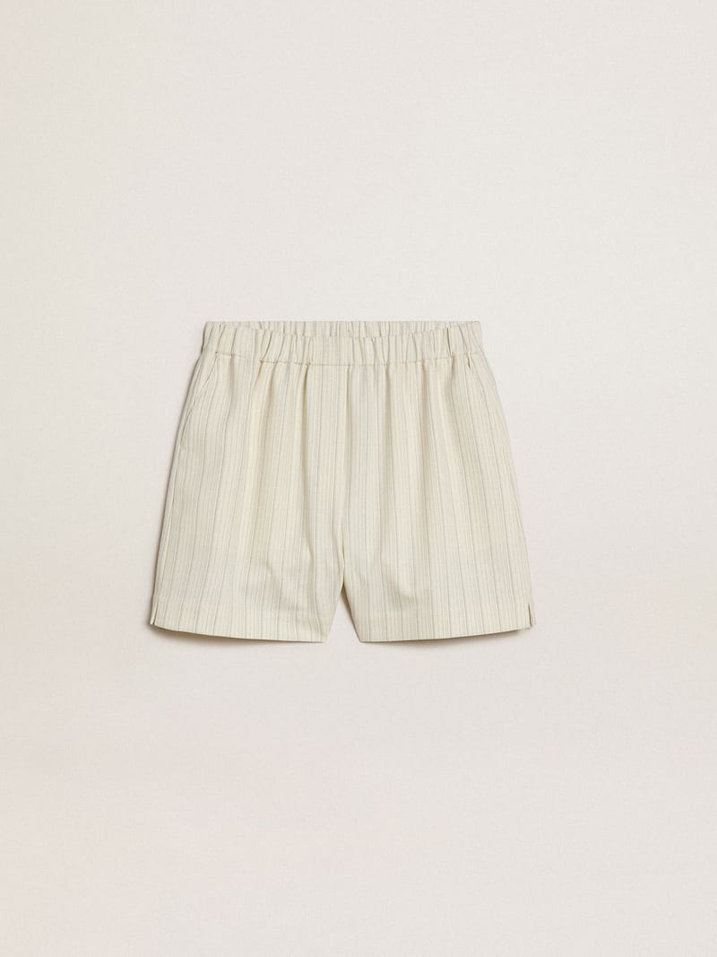 Short pour femme en laine mélangée à fines rayures blanches et grises