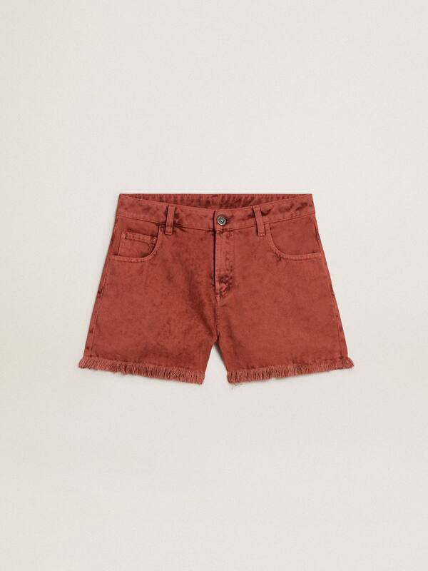Golden Goose - Women's shorts in brick-red denim with Golden Mediterraneo embroidery in 