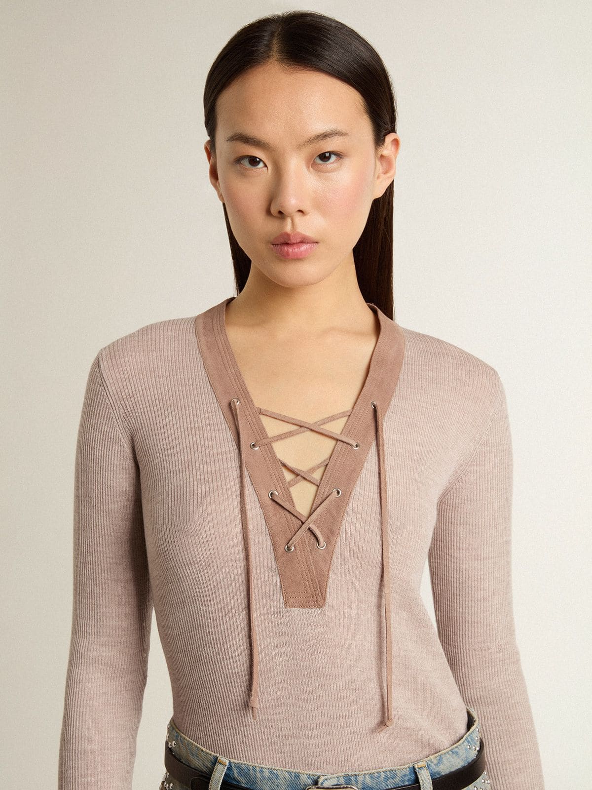 Golden Goose - Pull en laine beige avec détails en cuir in 