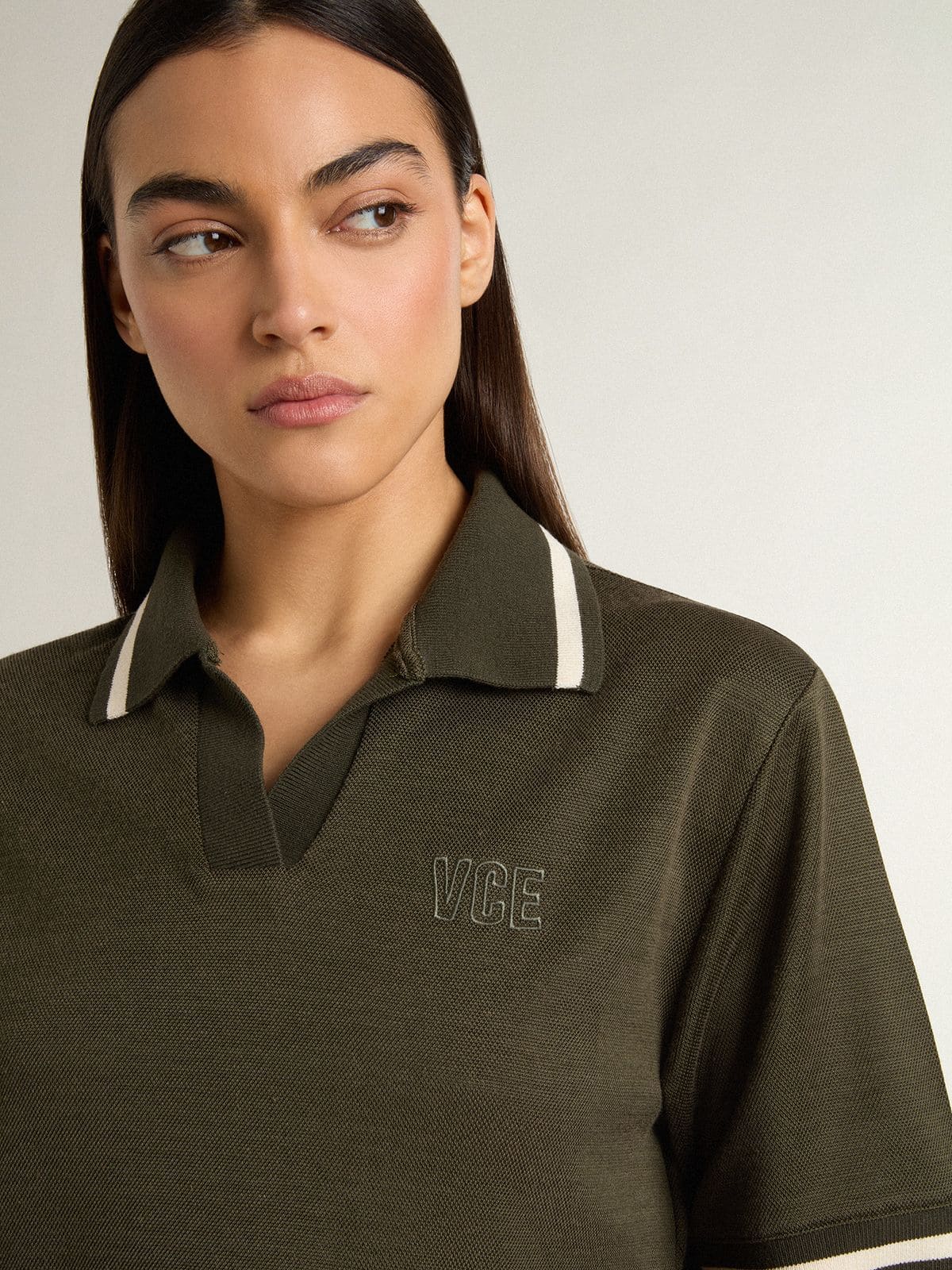 Golden Goose - Women's cropped polo in military-green jersey with embroidery in 