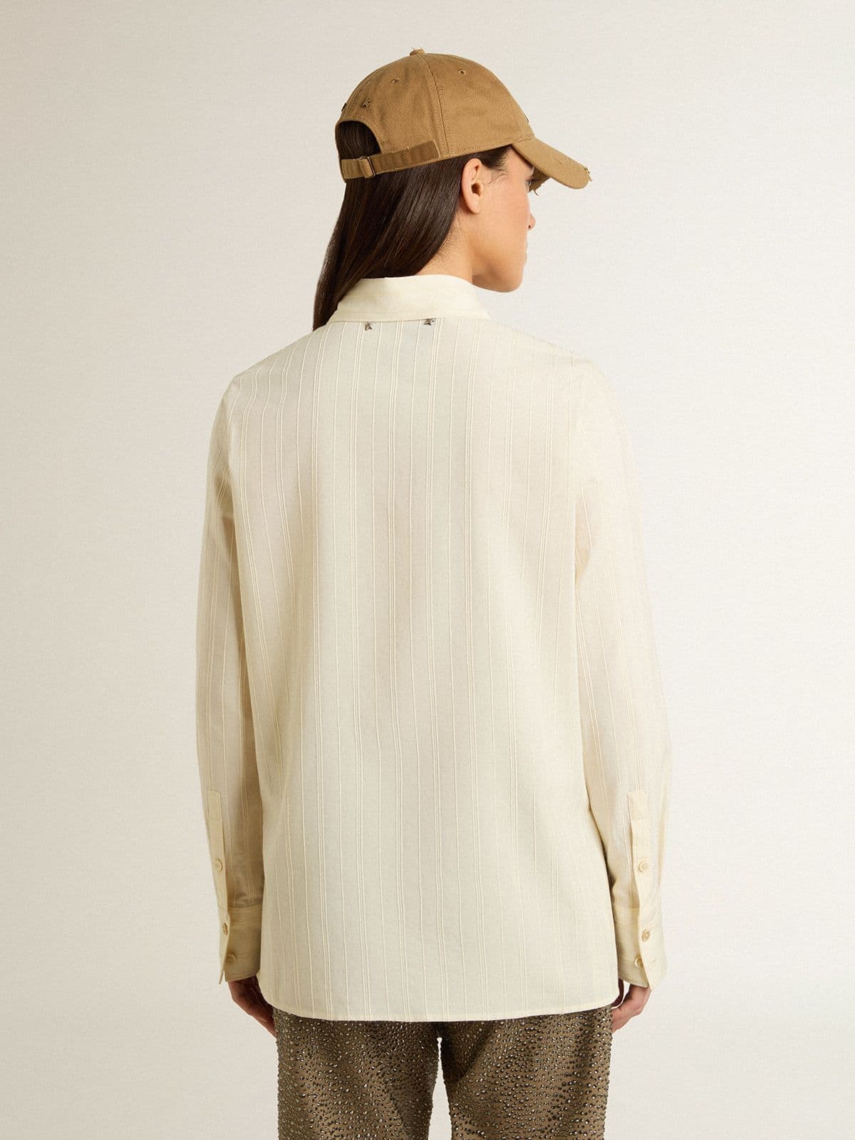 Golden Goose - Camisa de mujer de algodón color nata con bordado floral in 