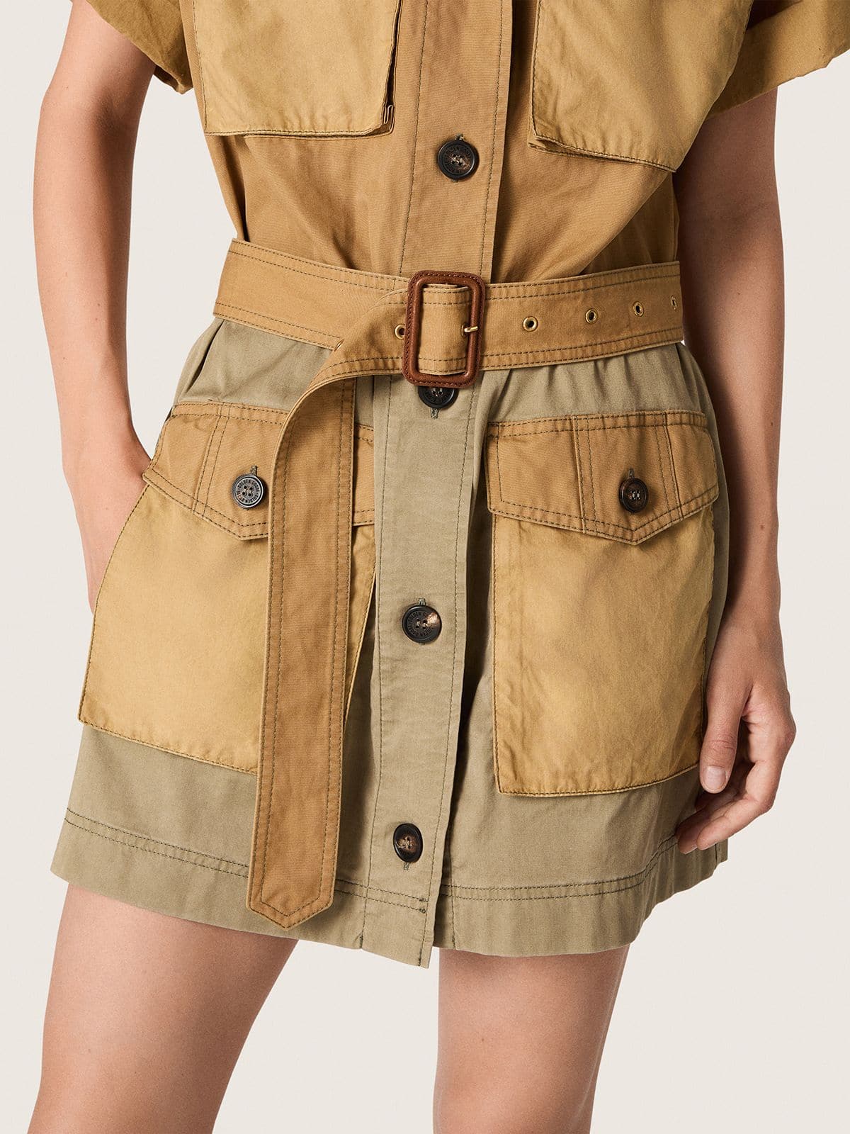 Golden Goose - Abito sahariano da Donna in cotone beige e verde militare con maxi tasche in 