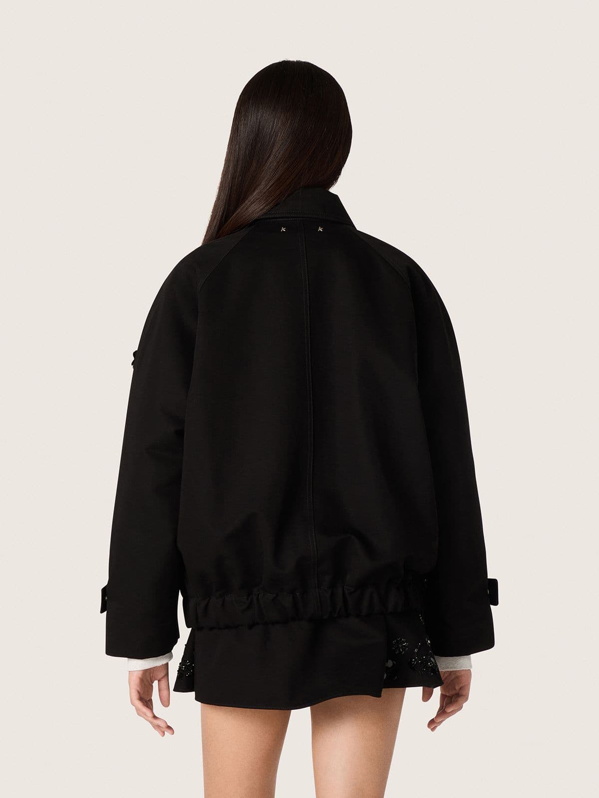 Golden Goose - Oversize-Damenjacke aus schwarzem Baumwolltwill mit Blumenstickerei aus Pailletten in 