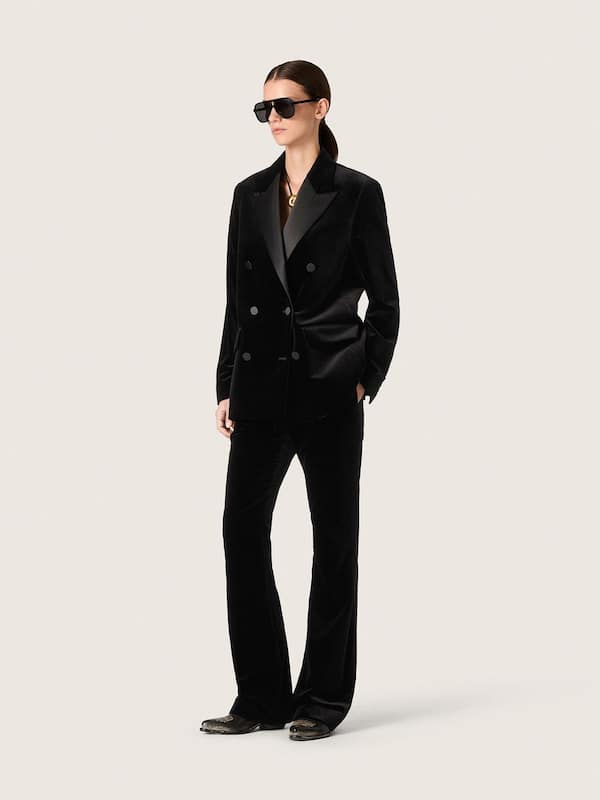 Golden Goose - Women's slim-fit flared pants in black cotton velvet in 