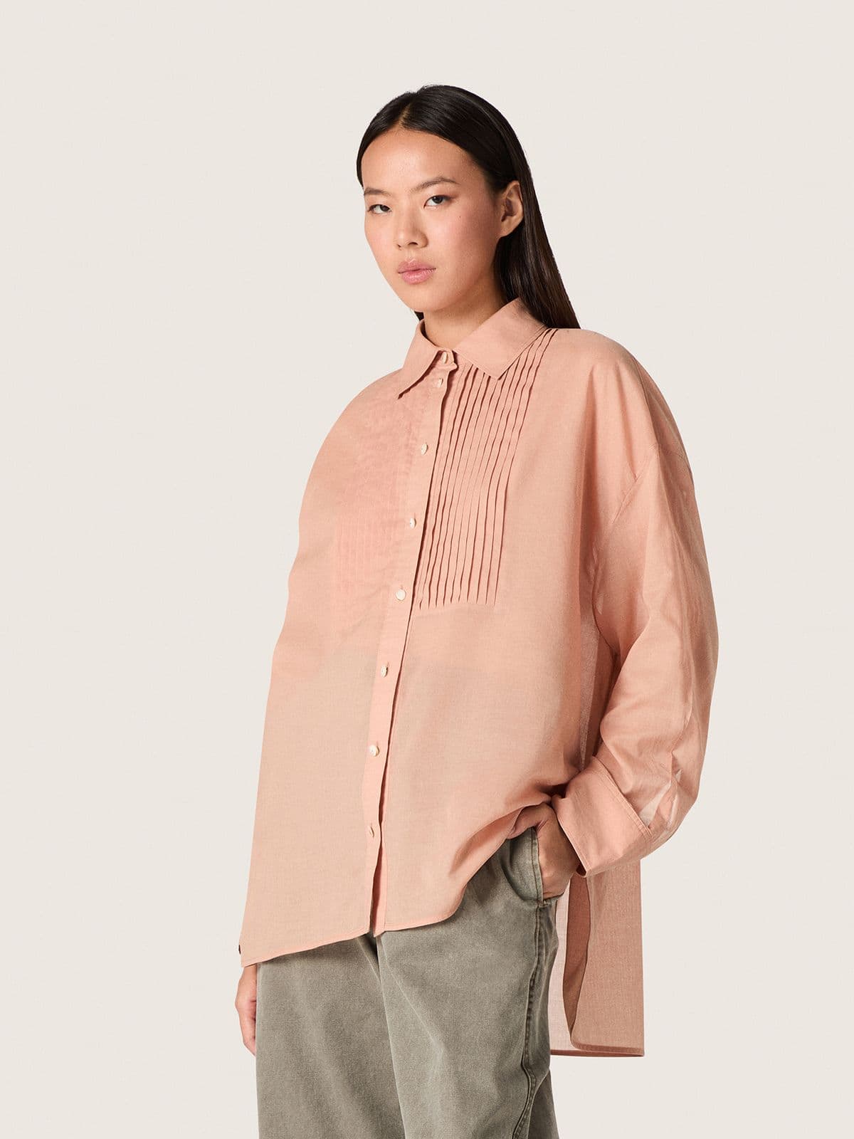 Golden Goose - Oversize-Damenhemd aus korallenrotem Baumwollvoile mit Plisseedetail in 