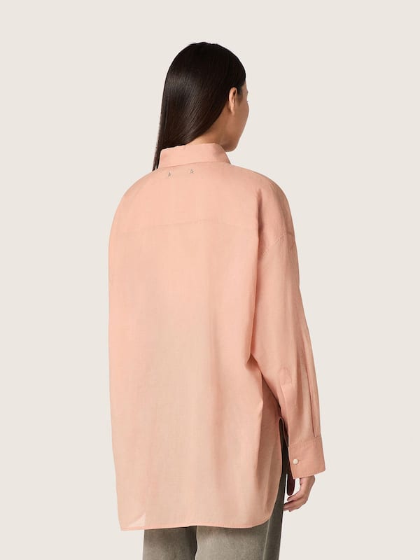 Golden Goose - Oversize-Damenhemd aus korallenrotem Baumwollvoile mit Plisseedetail in 
