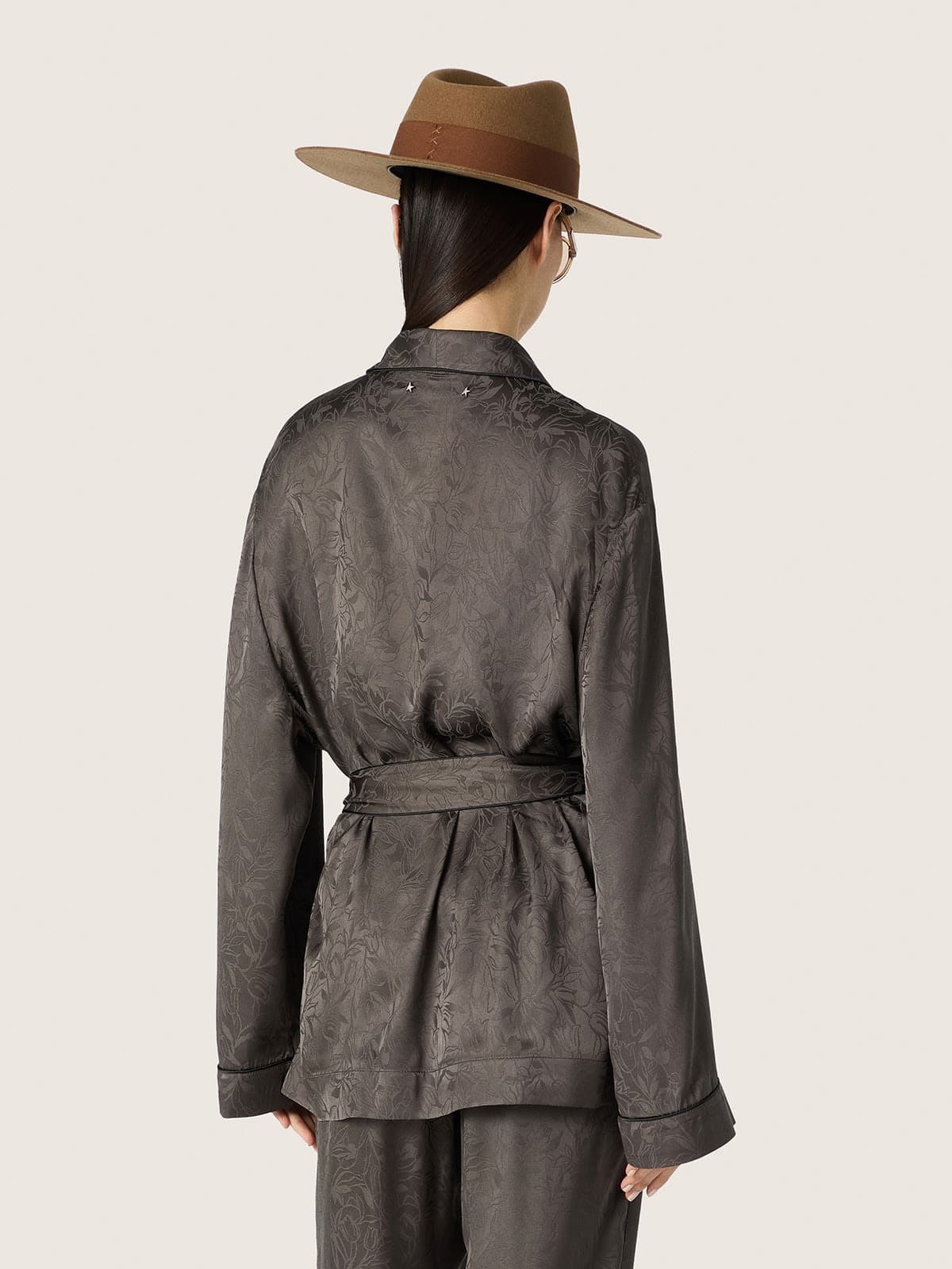 Golden Goose - Chaqueta kimono de mujer en raso jacquard negro in 