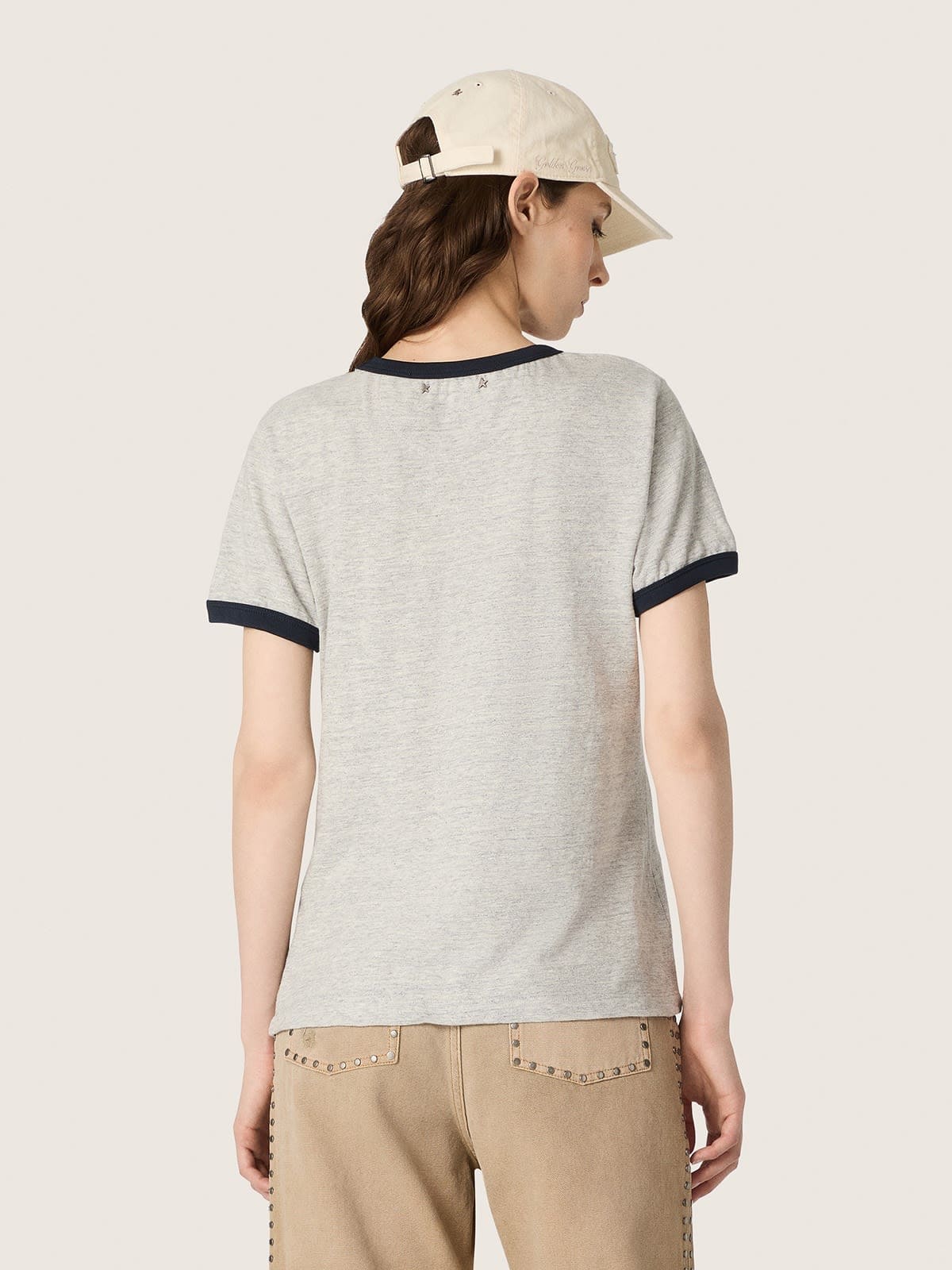 Golden Goose - Camiseta feminina de algod&atilde;o cinza mescla com estampa in 