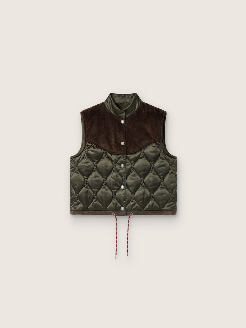 Golden Goose - Chaleco de mujer acolchado en tejido satinado mate verde oscuro y pana marr&oacute;n in 