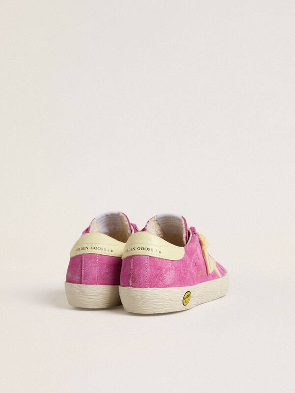 Golden Goose - Young Super-Star in pink suede with light yellow star and heel tab in 