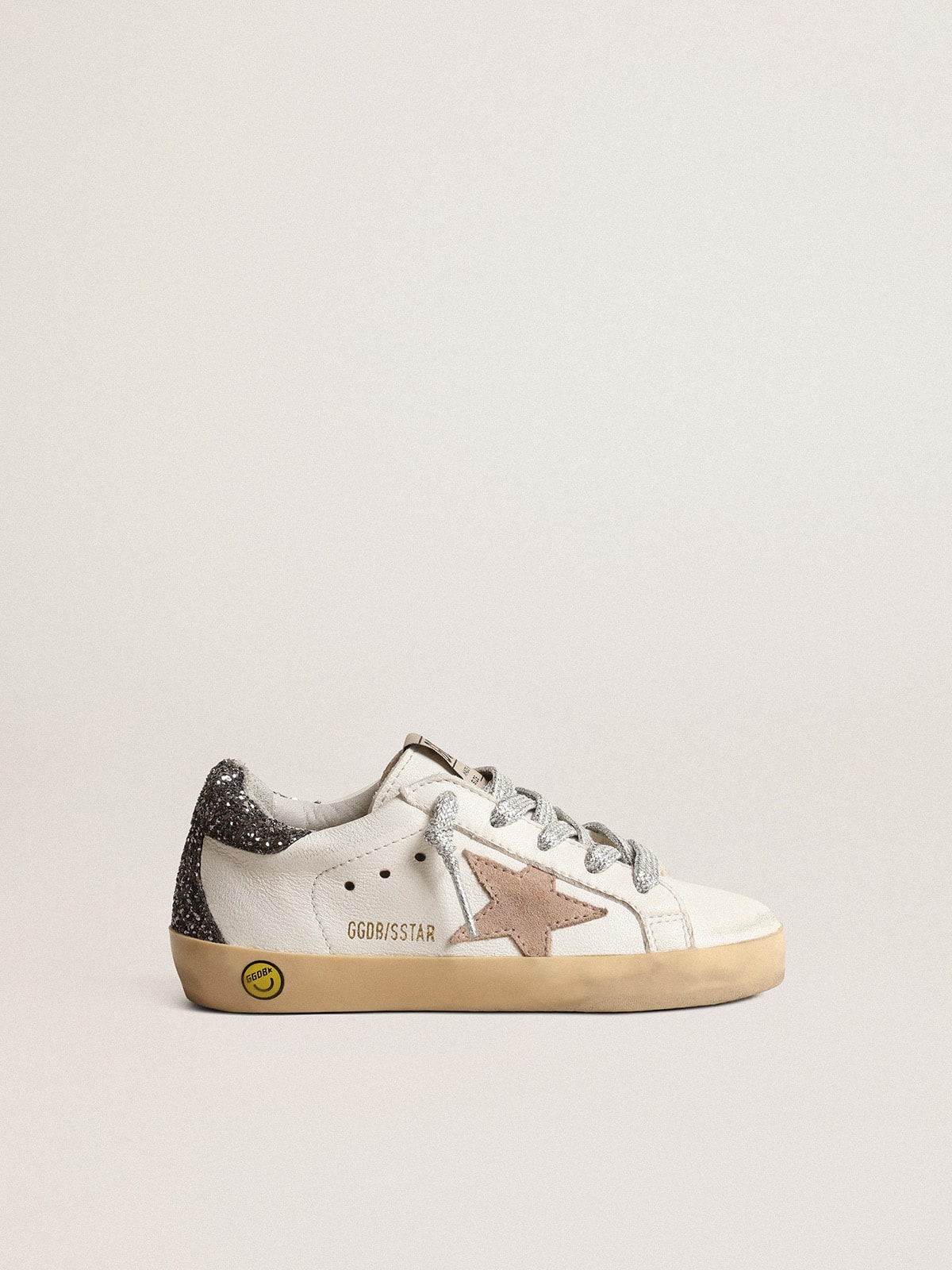 Super-Star Young with a hazelnut star and glitter heel tab | Golden Goose