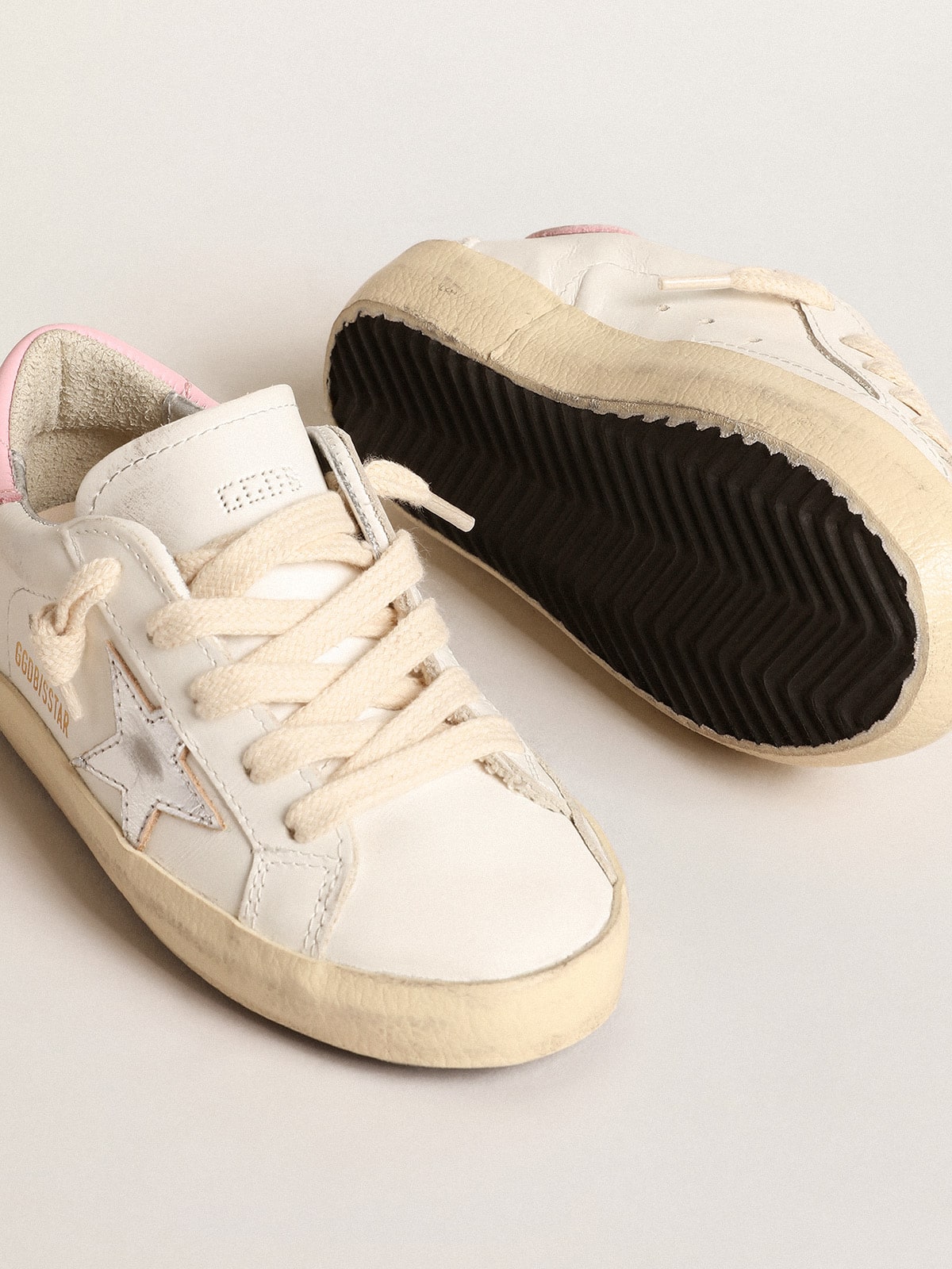 Super-Star Young with silver leather star and pink heel tab | Golden Goose