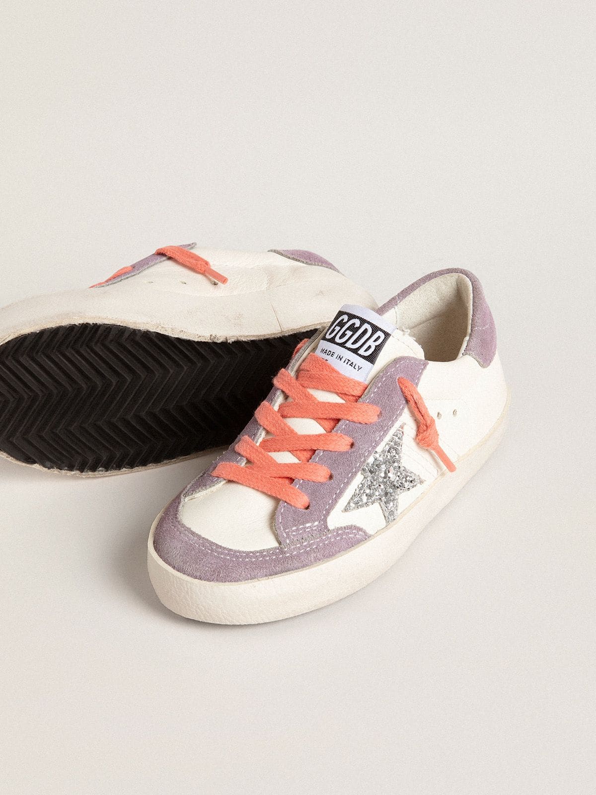 Golden Goose - Super-Star Young con estrella con purpurina plateada y aplicaciones de ante lila in 